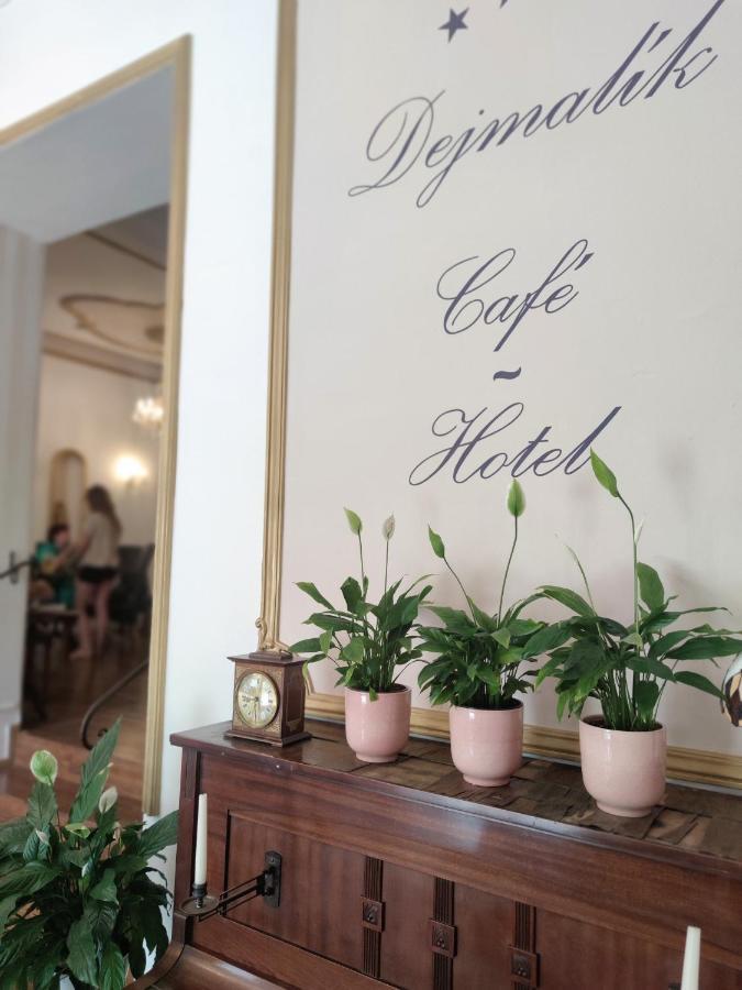 Hotel Dejmalik ลิโตเมริเซ ภายนอก รูปภาพ
