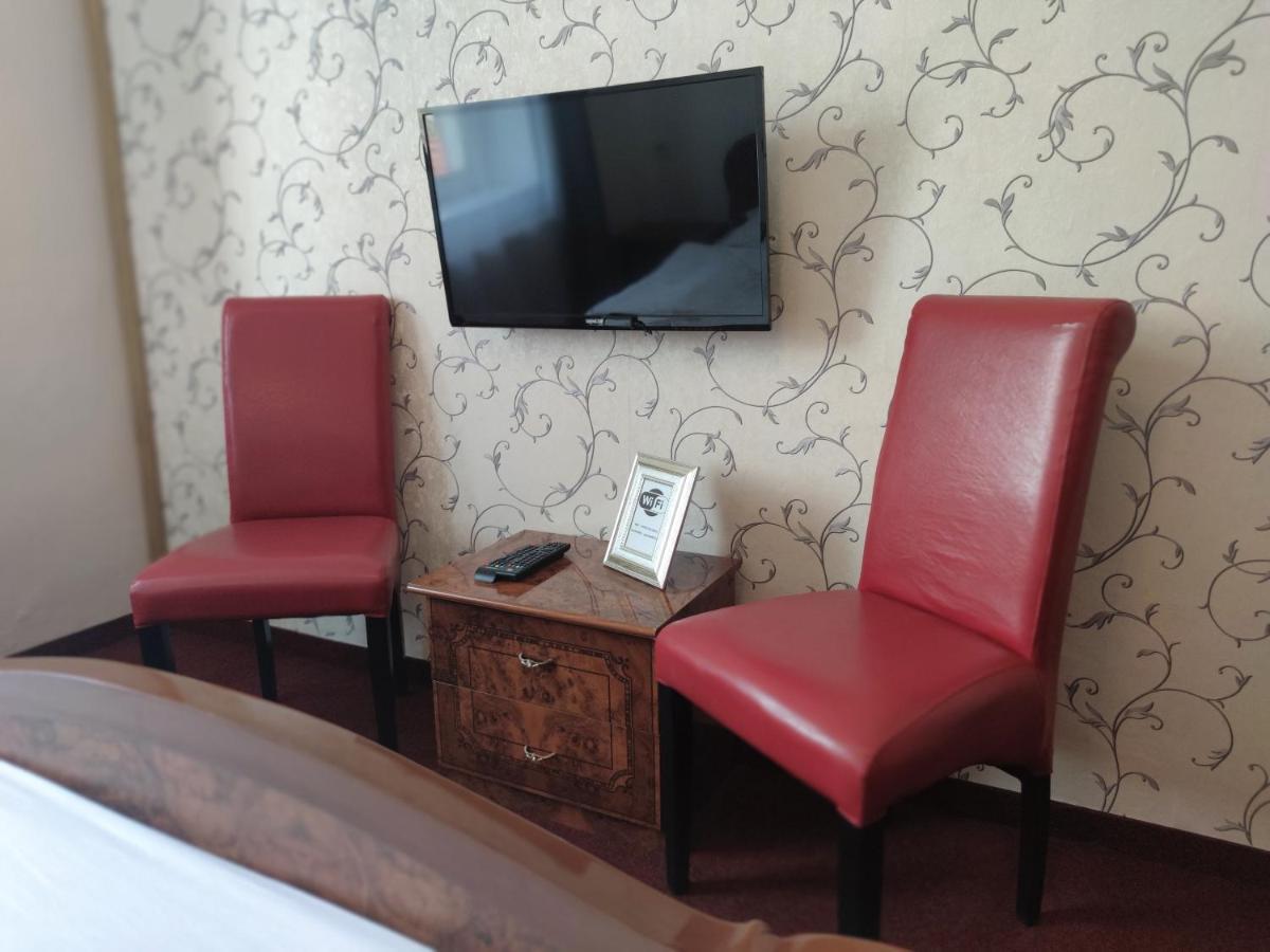 Hotel Dejmalik ลิโตเมริเซ ภายนอก รูปภาพ