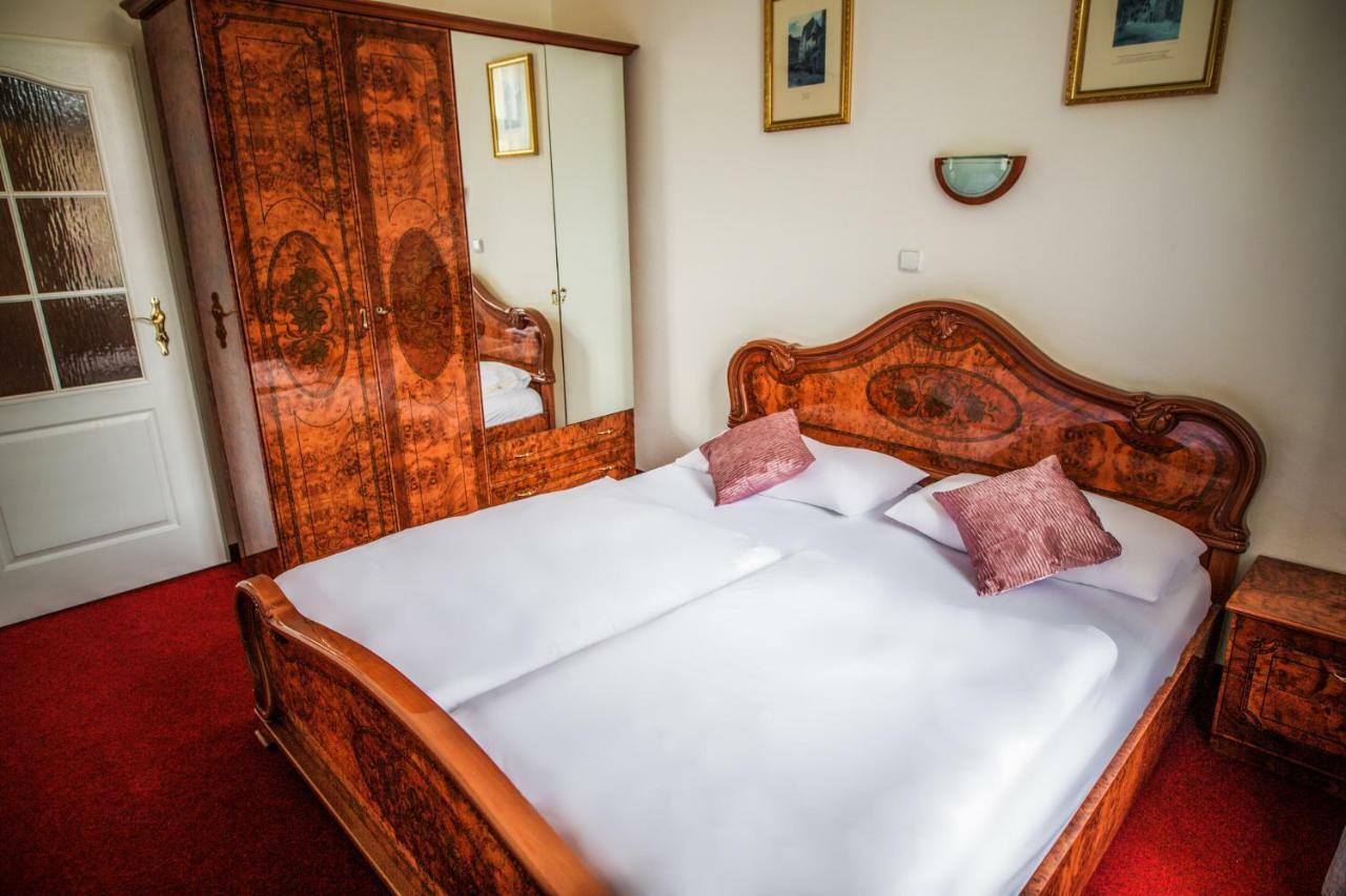 Hotel Dejmalik ลิโตเมริเซ ภายนอก รูปภาพ